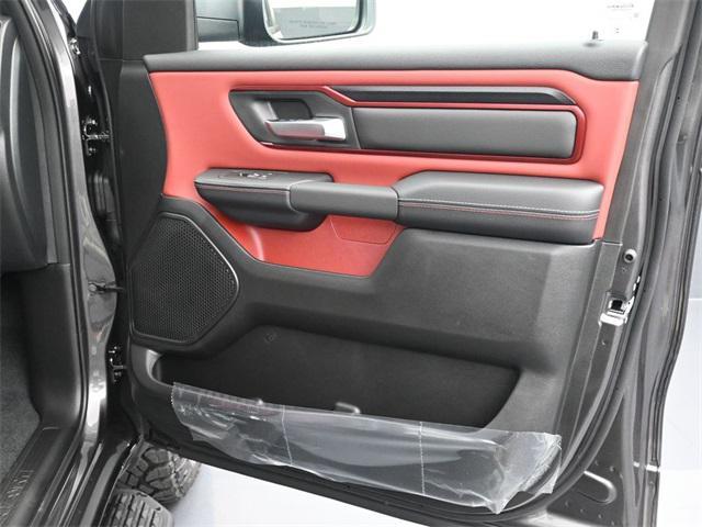 Photo of 2026 Granite Crystal Metallic Clearcoat RAM 1500