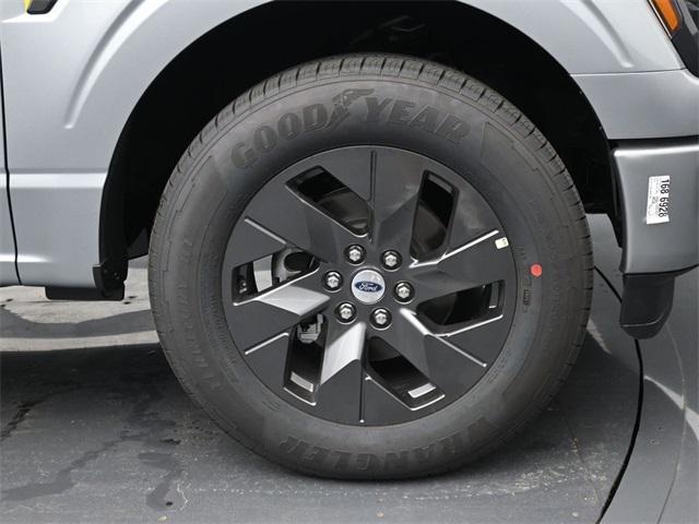 Photo of 2025 Iconic Silver Metallic Ford F-150
