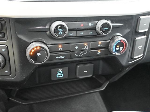 Photo of 2025 Oxford White Ford F-350