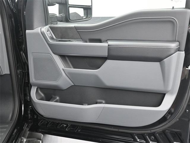 Photo of 2025 Agate Black Metallic Ford F-150