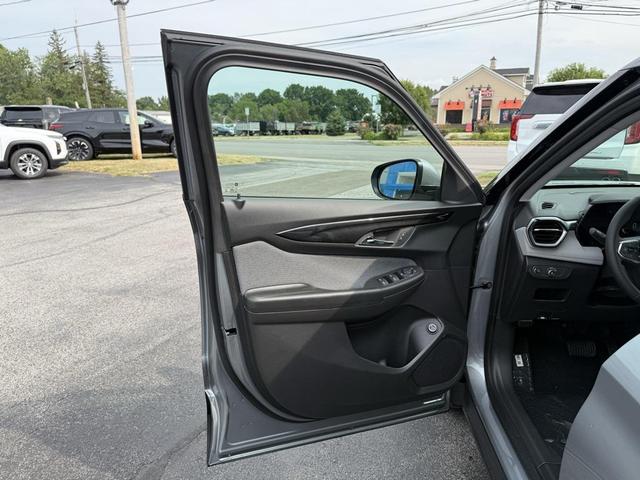 Photo of 2026 Sterling Gray Metallic Chevrolet Trailblazer
