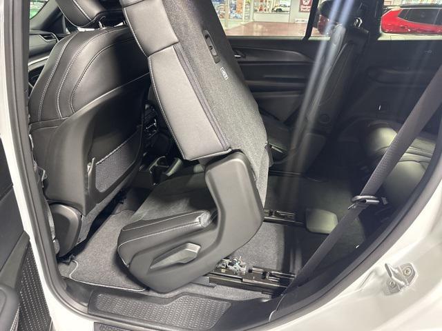 Photo of 2025 Bright White Clearcoat Jeep Grand Cherokee L