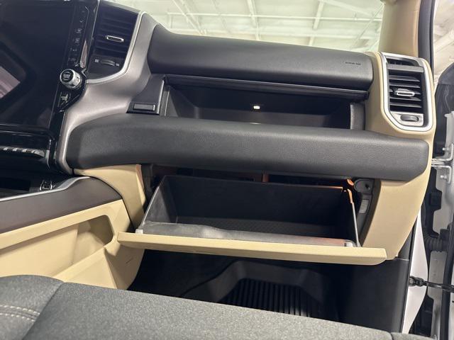 Photo of 2021 Bright White Clearcoat RAM 1500