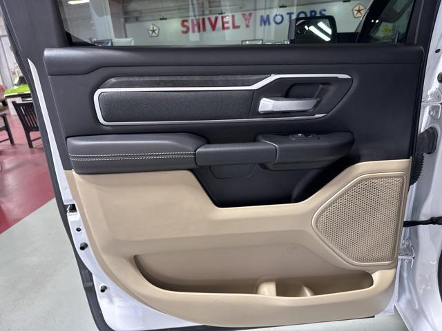 Photo of 2021 Bright White Clearcoat RAM 1500