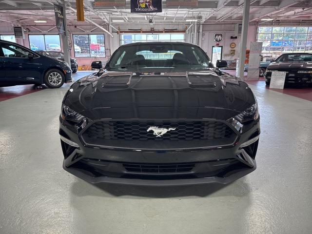 Photo of 2022 Shadow Black Ford Mustang