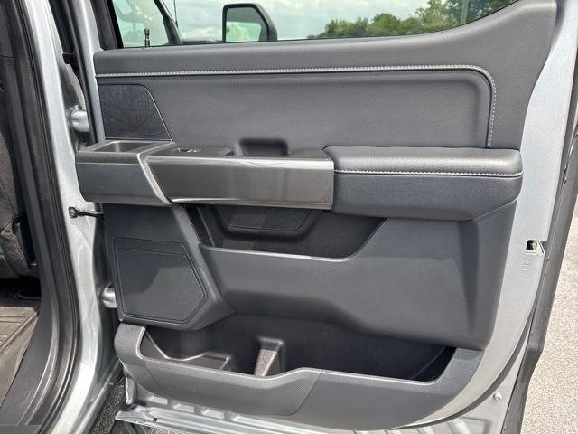 Photo of 2023 Iconic Silver Metallic Ford F-150