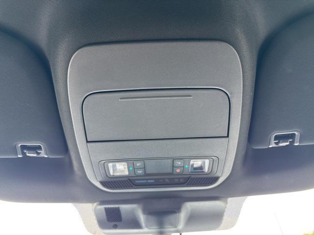 Photo of 2023 Iconic Silver Metallic Ford F-150