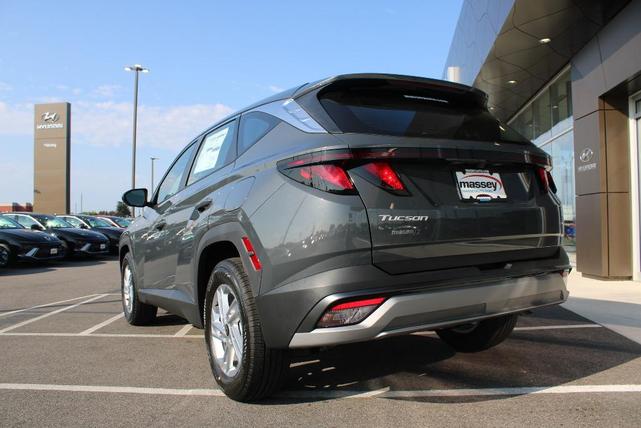Photo of 2025 Gray Hyundai TUCSON