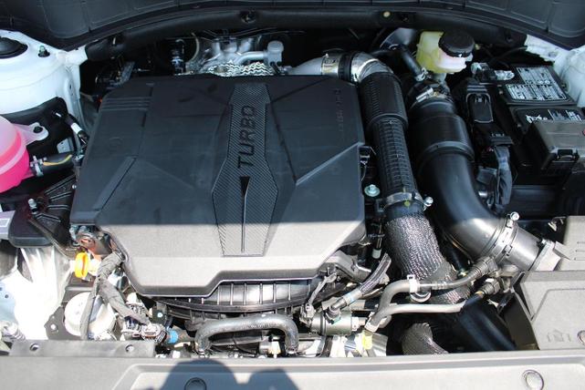 Photo of 2026 White Hyundai SANTA FE