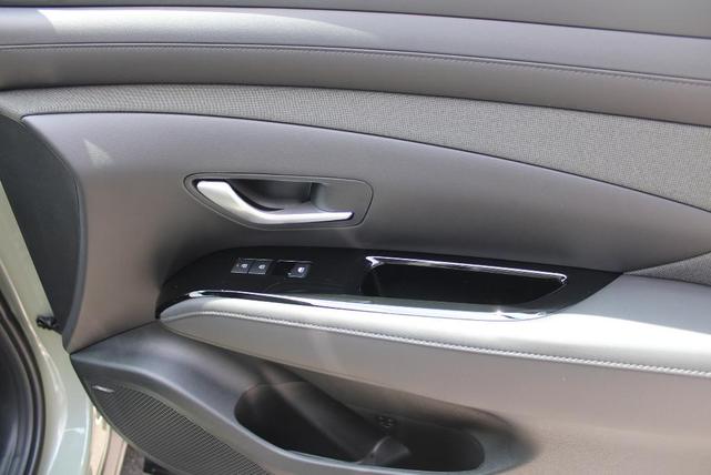 Photo of 2025 Sage Gray Hyundai SANTA CRUZ