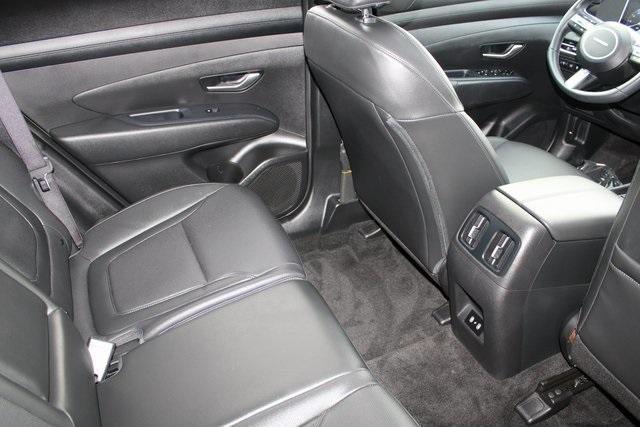 Photo of 2025 Green Hyundai TUCSON