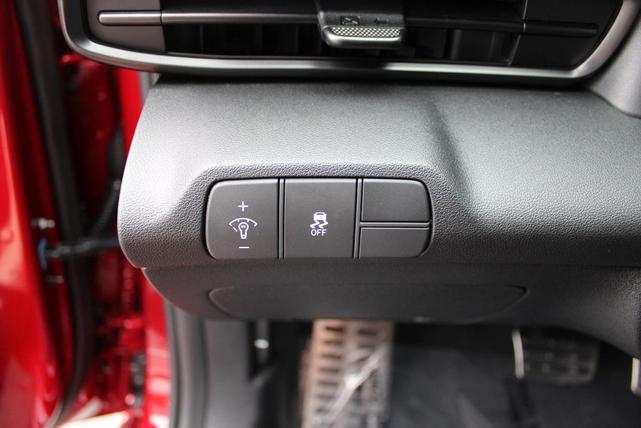 Photo of 2025 Red Hyundai ELANTRA