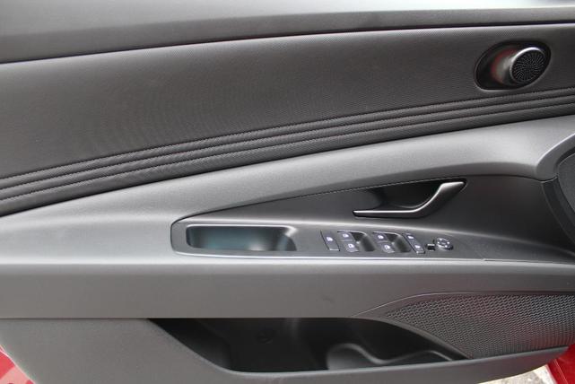 Photo of 2025 Red Hyundai ELANTRA