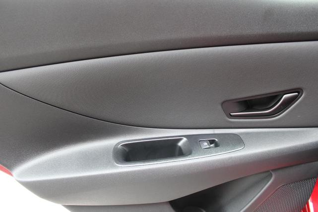 Photo of 2025 Red Hyundai ELANTRA
