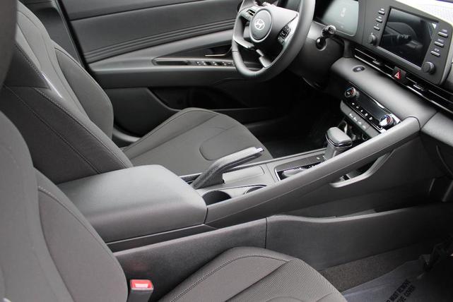 Photo of 2025 Red Hyundai ELANTRA