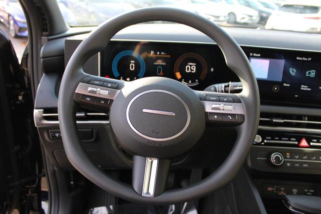 Photo of 2025 Phantom Black Hyundai SANTA CRUZ