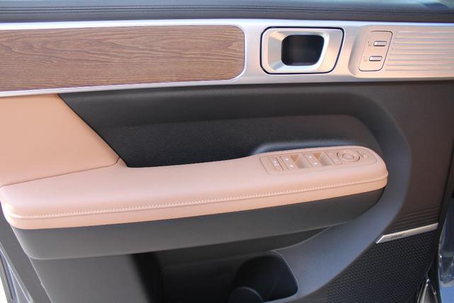 Photo of 2026 Gray Hyundai SANTA FE