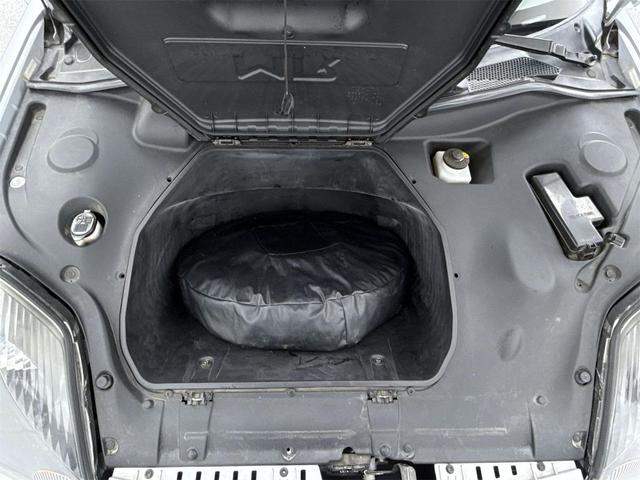 Photo of 2001 Silver Toyota MR2