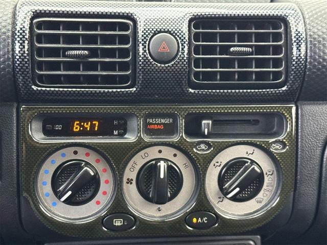 Photo of 2001 Silver Toyota MR2