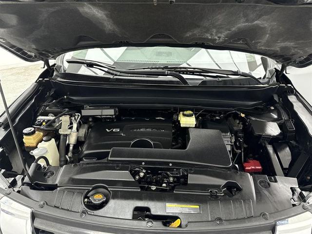 Photo of 2020 Gun Metallic Nissan Pathfinder