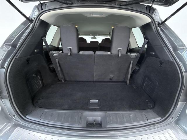 Photo of 2020 Gun Metallic Nissan Pathfinder
