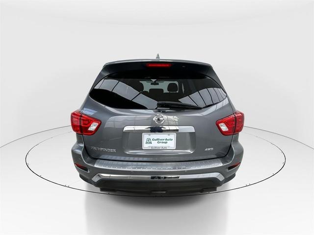 Photo of 2020 Gun Metallic Nissan Pathfinder