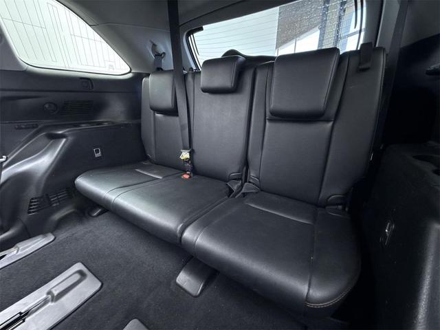 Photo of 2019 Black Toyota Highlander