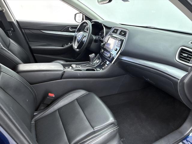 Photo of 2017 Deep Blue Pearl Nissan Maxima