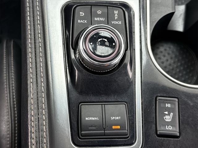 Photo of 2017 Deep Blue Pearl Nissan Maxima