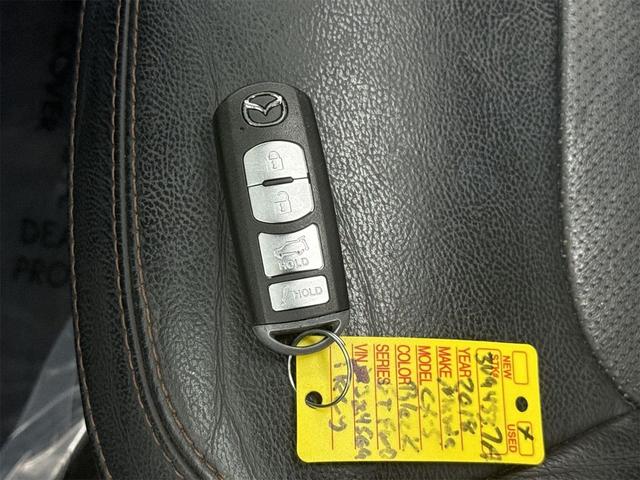 Photo of 2018 Jet Black Mica Mazda CX-5