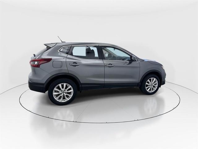 Photo of 2021 Gun Metallic Nissan Rogue Sport