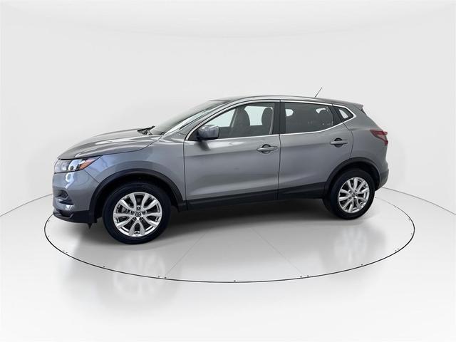 Photo of 2021 Gun Metallic Nissan Rogue Sport