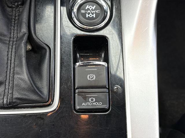 Photo of 2023 White Mitsubishi Eclipse Cross