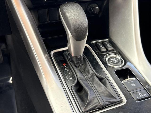 Photo of 2023 White Mitsubishi Eclipse Cross