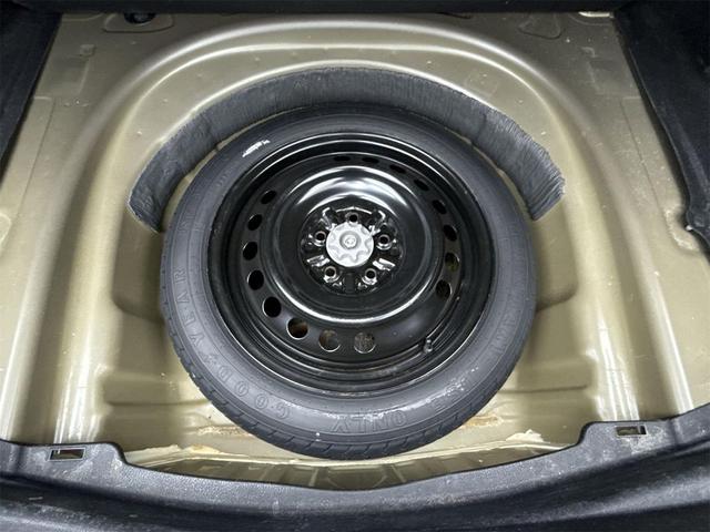 Photo of 2020 Brown Toyota Camry