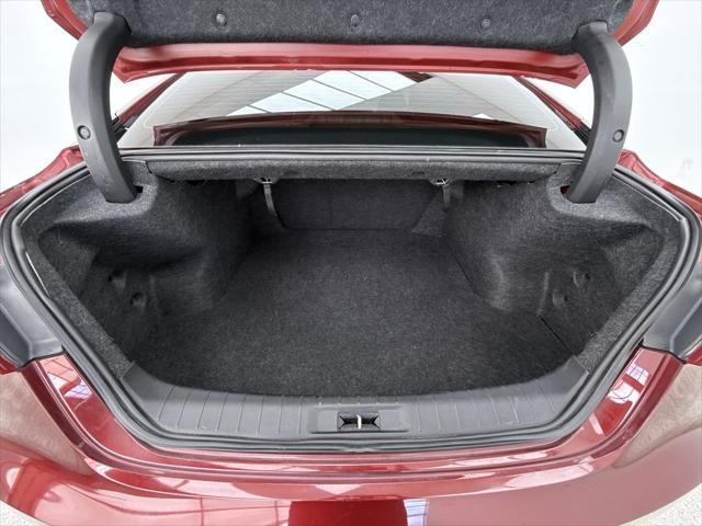 Photo of 2017 Coulis Red Nissan Maxima