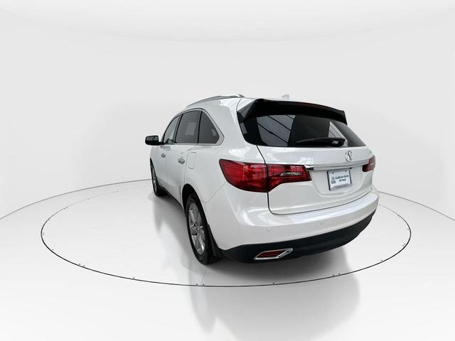 Photo of 2015 White Acura MDX