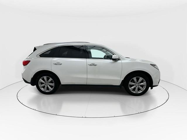 Photo of 2015 White Acura MDX