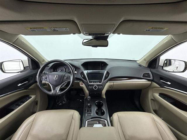 Photo of 2015 White Acura MDX