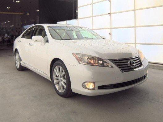 Photo of 2010 Starfire Pearl Lexus ES 350