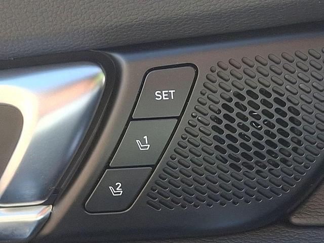 Photo of 2025 Wolf Gray Kia Telluride