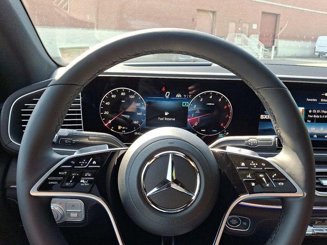 Photo of 2025 Alpine Gray Mercedes-Benz GLE 450