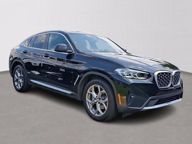 Photo of 2024 Black BMW X4