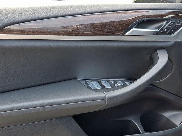 Photo of 2024 Black BMW X4