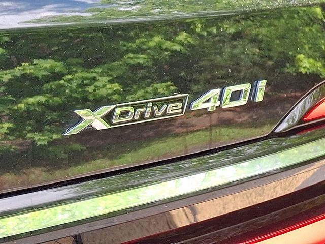 Photo of 2024 Black BMW X7