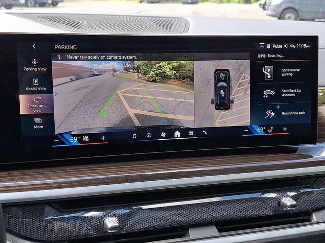 Photo of 2024 Black BMW X7
