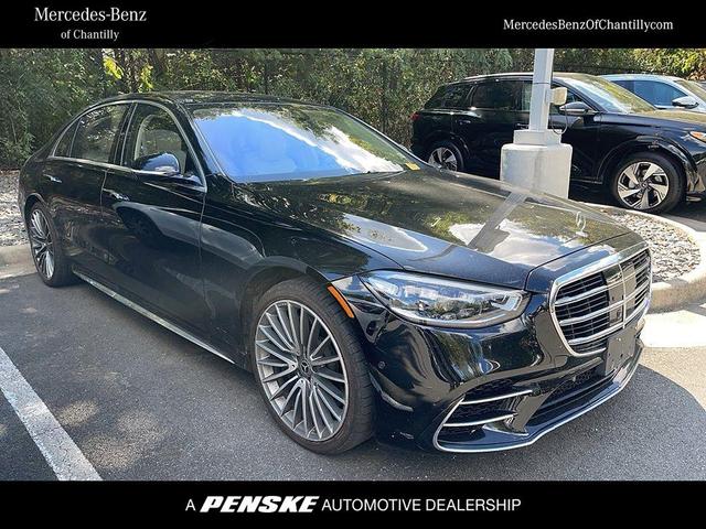 Photo of 2022 Black Mercedes-Benz S-Class