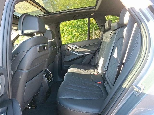 Photo of 2025 Skyscraper Gray Metallic BMW X5