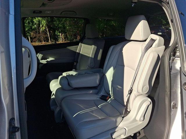 Photo of 2019 Silver Metallic Honda Odyssey