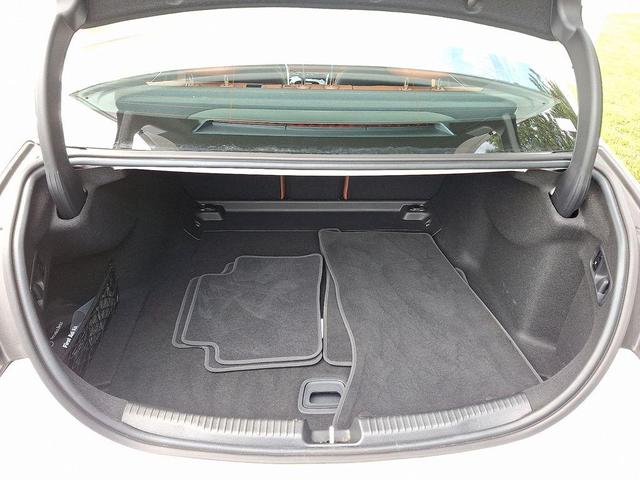 Photo of 2025 Polar White Mercedes-Benz C-Class